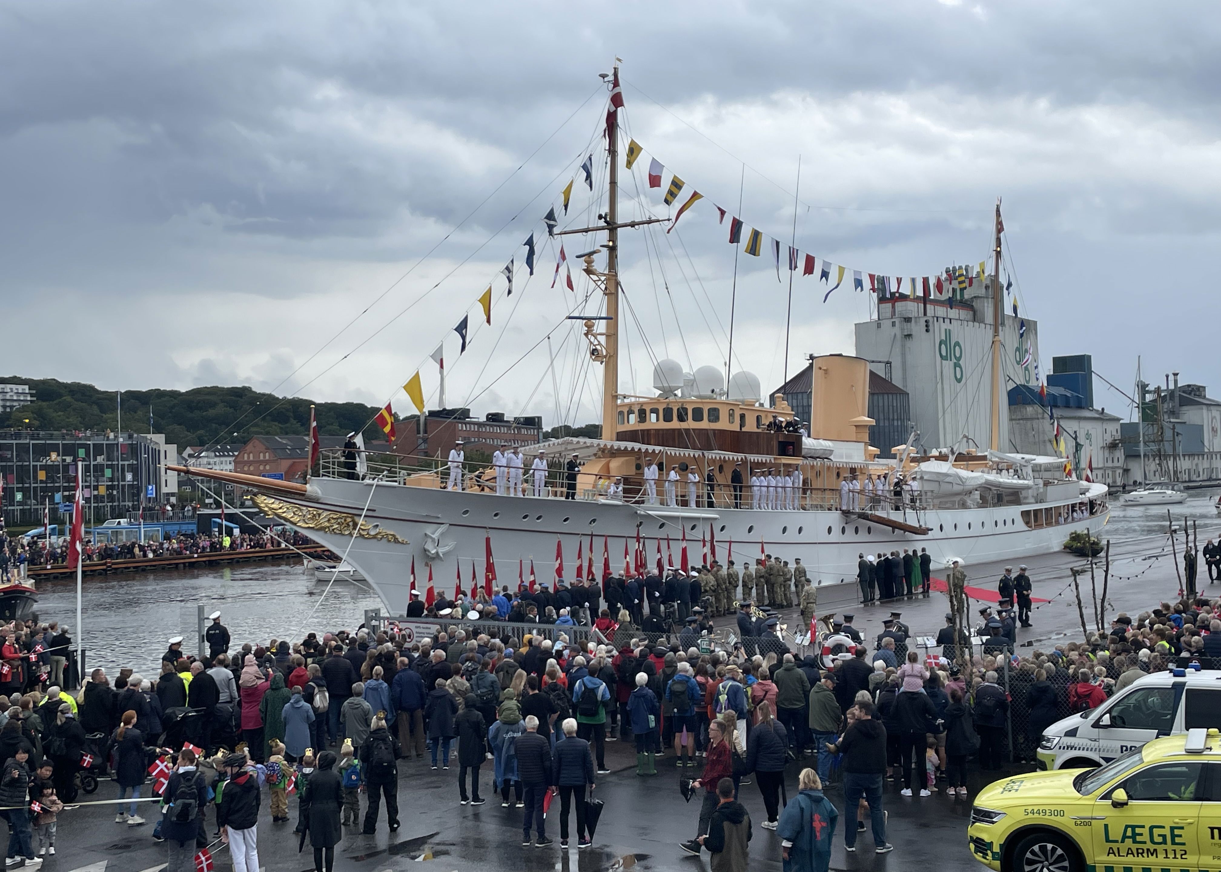 Kongeskibet Dannebrog i Randers Havn